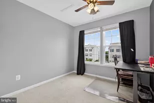 37 S Center St, Hanover, PA 17331 - Photo 24
