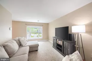 804 Skyview Dr, York, PA 17406 - Photo 8