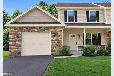 110 Scully Place, Lewisberry, PA 17339 - Photo 1