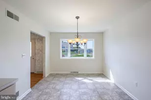 2451 Pin Oak Dr, York, PA 17406 - Photo 16