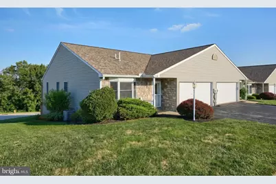 2451 Pin Oak Drive #58, York, PA 17406 - Photo 4