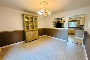 35 Johnston Cir, Hanover, PA 17331 - Photo 8