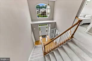 125 Fieldstone Ct, York, PA 17402 - Photo 4