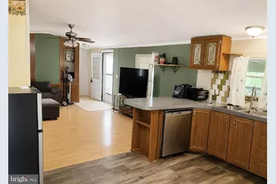 563 Pine Drive, York, PA 17406 - Photo 8