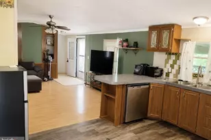 563 Pine Dr, York, PA 17406 - Photo 8