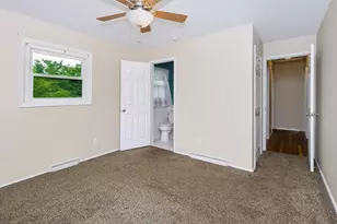 490 Pine Ridge Cir, Lewisberry, PA 17339 - Photo 16