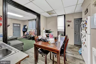 131 E Chestnut St, Hanover, PA 17331 - Photo 30