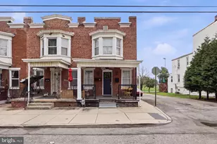 931 E Philadelphia St, York, PA 17403 - Photo 2