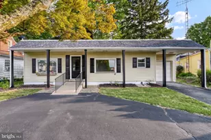 1910 S Queen St, York, PA 17403 - Photo 1