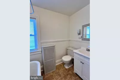 1632 W Market Street #B, York, PA 17404 - Photo 6