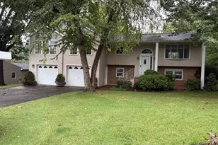 413 Jennifer Dr, New Cumberland, PA 17070 - Photo 1