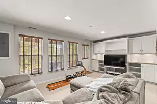 7255 N Sentinel Ln, York, PA 17403 - Photo 6