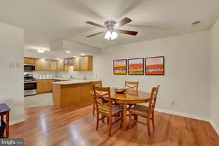 2053 Village Cir E, York, PA 17404 - Photo 8