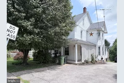63 N Market Street, Fawn Grove, PA 17321 - Photo 2