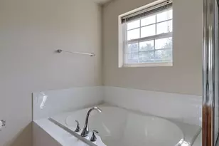 2307 Golden Eagle Dr, York, PA 17408 - Photo 32
