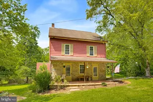 728 Academy Rd, York, PA 17406 - Photo 2