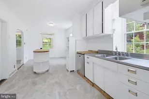 728 Academy Rd, York, PA 17406 - Photo 8