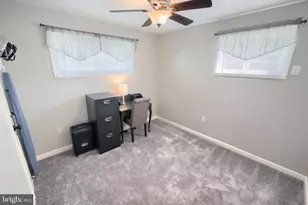 345 Canary Cir, York, PA 17404 - Photo 14