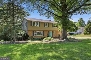 2031 Hollywood Pkwy, York, PA 17403 - Photo 1