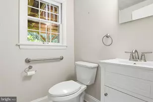 2031 Hollywood Pkwy, York, PA 17403 - Photo 38