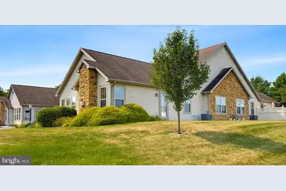 1391 Wellington Drive #A3, York, PA 17408 - Photo 2