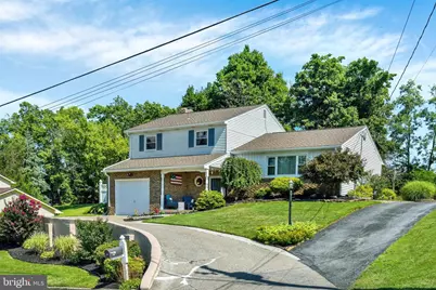 14 Carriage Road, New Cumberland, PA 17070 - Photo 1