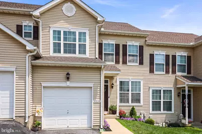 2234 Live Oak Lane #2234, York, PA 17406 - Photo 2