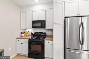 2234 Live Oak Ln, York, PA 17406 - Photo 16