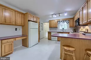 1936 Duella Ct, York, PA 17404 - Photo 24