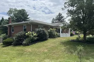 502 Bowman Ave, Lewisberry, PA 17339 - Photo 2