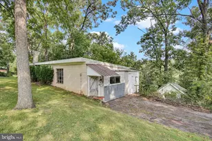1287 W Springfield Rd, Seven Valleys, PA 17360 - Photo 12