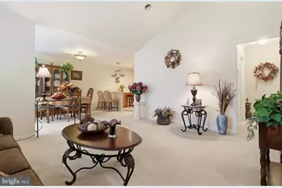 2164 Knob Hill, York, PA 17403 - Photo 6