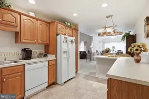 2164 Knob Hill, York, PA 17403 - Photo 14