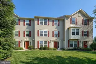 1144 Blue Bird Ln, York, PA 17402 - Photo 1