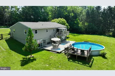 888 Country Lane, York, PA 17406 - Photo 4