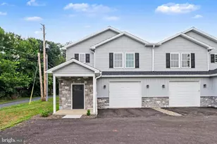 507 S Baltimore St, Dillsburg, PA 17019 - Photo 1