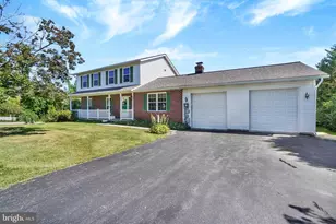 187 E Scarborough Fare, Stewartstown, PA 17363 - Photo 1