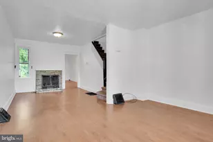 967 E King St, York, PA 17403 - Photo 2