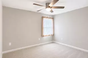 9520 Carlisle Rd, Dillsburg, PA 17019 - Photo 8
