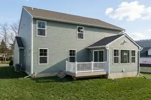 3535 Pebble Run Dr, Dover, PA 17315 - Photo 4