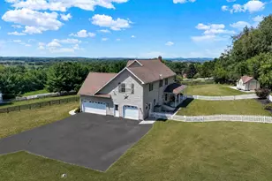 2528 Meeting House Rd, Spring Grove, PA 17362 - Photo 4