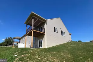 424 Ledge Rock Dr, York, PA 17402 - Photo 18