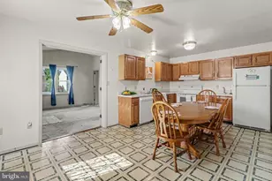 3033 Bornt Dr, Dover, PA 17315 - Photo 8