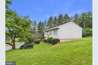 200 Canary Circle, York, PA 17404 - Photo 6