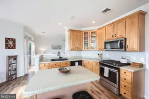 1010 Crest Way, York, PA 17403 - Photo 12