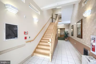 1010 Crest Way #402, York, PA 17403 - Photo 2