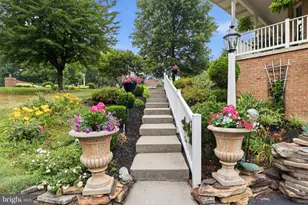 1709 Country Manor, York, PA 17408 - Photo 6