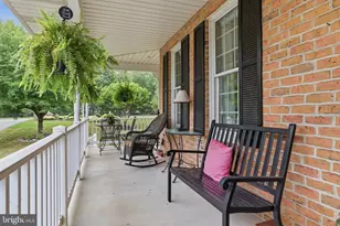 1709 Country Manor, York, PA 17408 - Photo 8