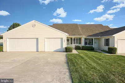 1403 Chami Drive #5, Spring Grove, PA 17362 - Photo 2