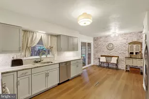 406 Clearview Rd, Hanover, PA 17331 - Photo 8